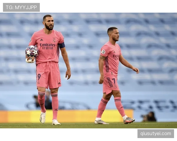 卡马文加是否需要固定位置 战术定位适配性深度分析