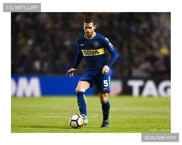 朱尔斯·孔德近期防守表现稳健，状态持续提升