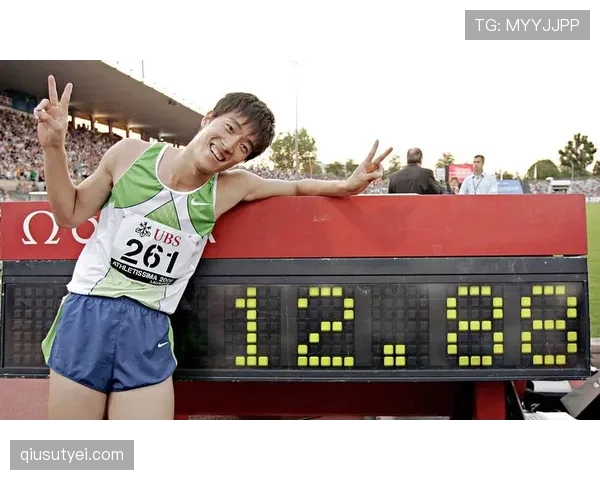 刘翔赛场上飞檐走壁，私下却爱喝奶茶？这反差也太可爱了吧！